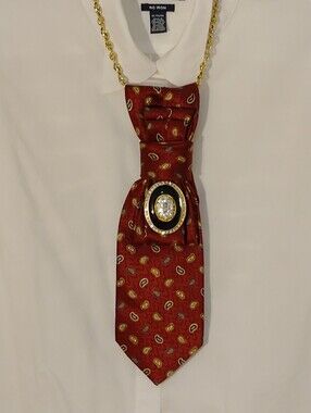 Red Paisley Silk Tie with Gold Brooch Accent